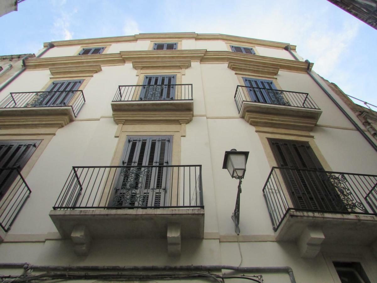 Cattedralflats -Comfort, Stile E Vista Sulla Cattedrale Bari Bagian luar foto
